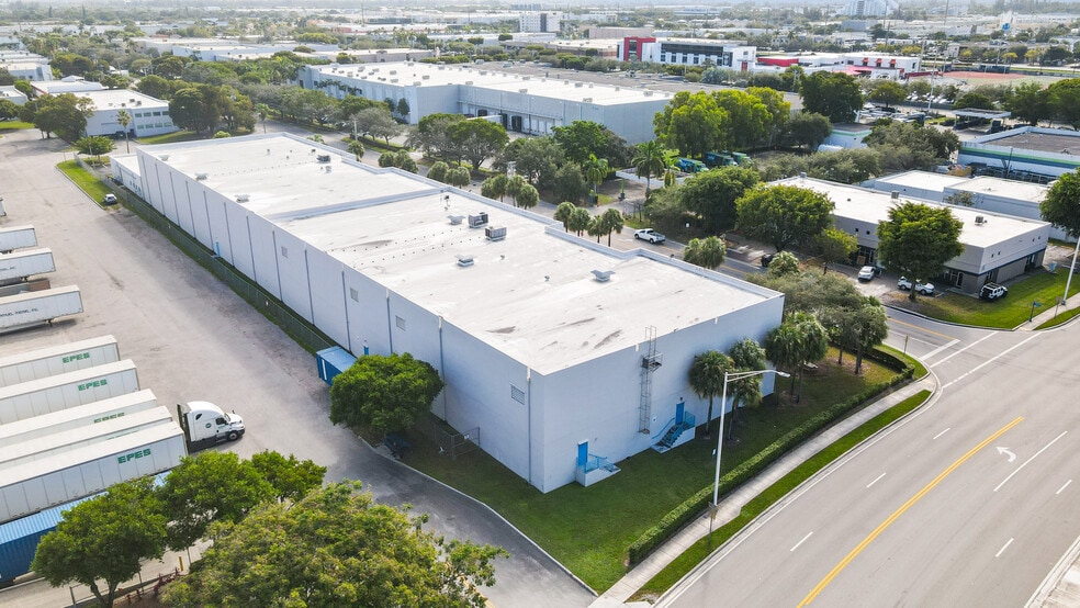 More Photos Of 11125 NW 29th St, Miami Warehouse For Lease