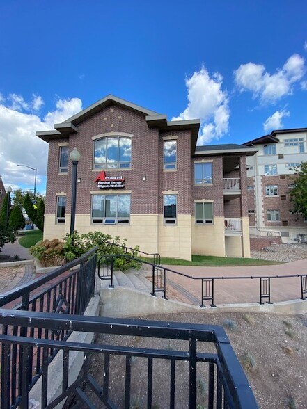 More Photos Of 145 N Commercial St, Neenah Office For Sale