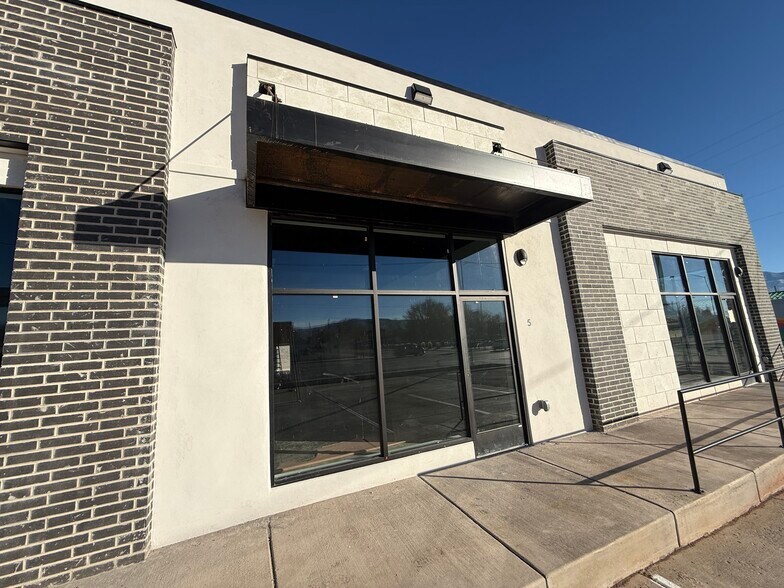 More Photos Of 385 S Main St, Richfield Storefront For Lease