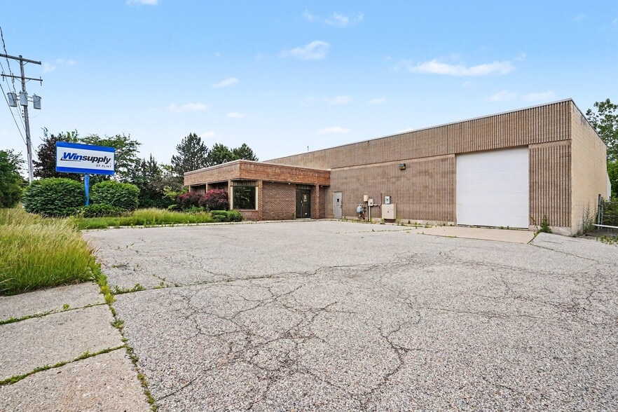 More Photos Of 1834 Bagwell St, Flint Warehouse For Sale