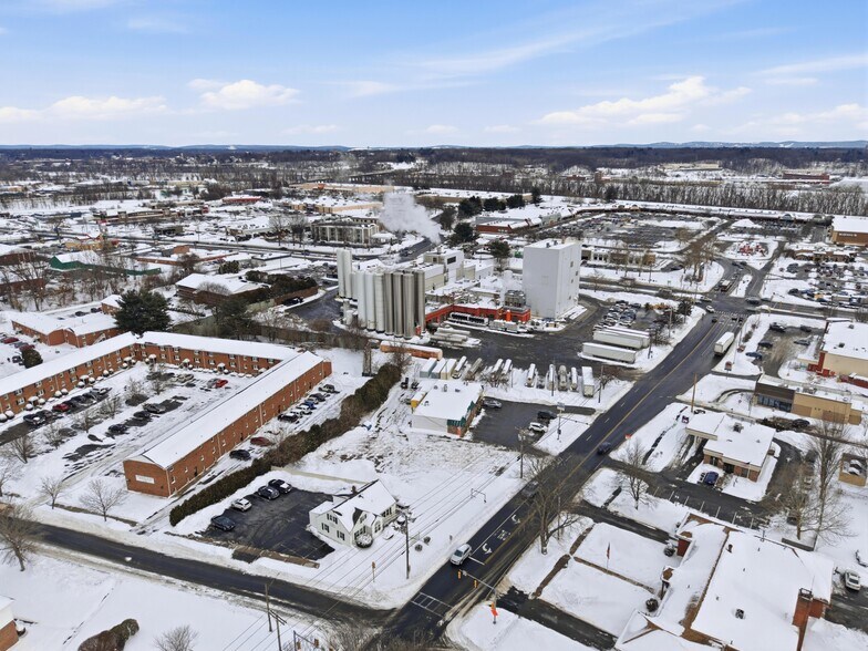 More Photos Of 58 Morgan Rd, West Springfield Land For Lease