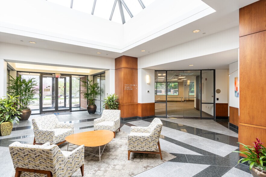 More Photos Of 411 Eagleview Blvd, Exton Office For Lease