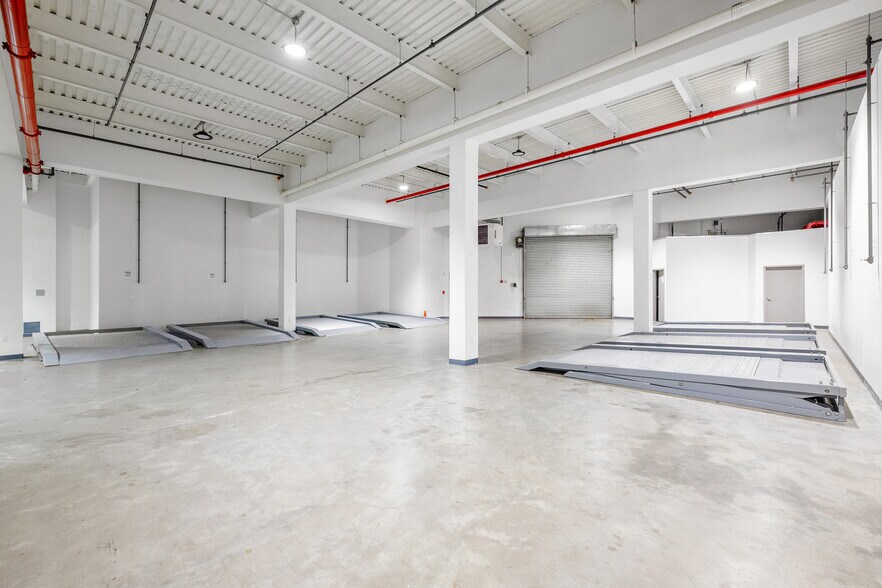 More Photos Of 64-25 Central Ave, Glendale Light Manufacturing For Lease