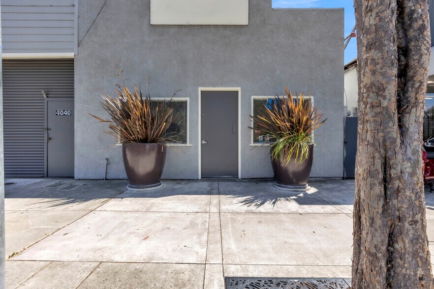 More Photos Of 4040 San Pablo Dam Rd, El Sobrante General Retail For Sale