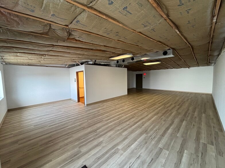 More Photos Of 1340 W Battlefield St, Springfield Office For Lease