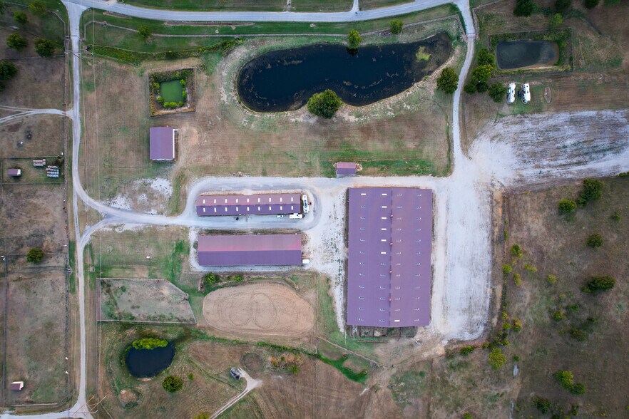 More Photos Of 5871 Roper Rd, Sperry Land For Sale