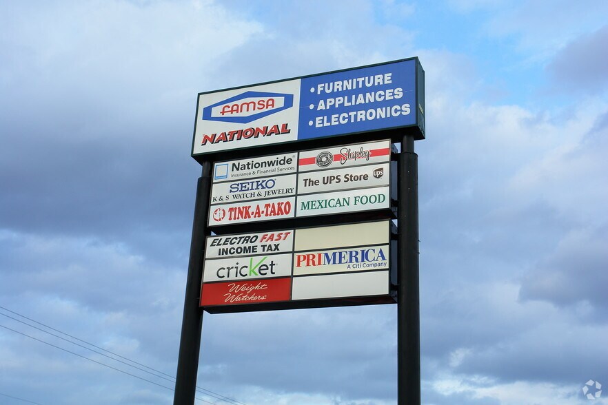 More Photos Of 14040-14094 Nacogdoches Rd, San Antonio Unknown For Lease