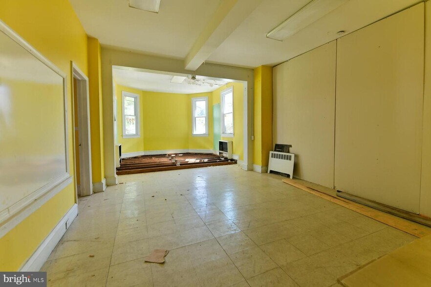 More Photos Of 121 W Church St, Blackwood Schools For Sale