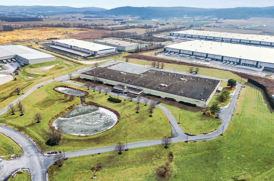 More Photos Of 25 Keystone Dr, Lebanon Warehouse For Sale