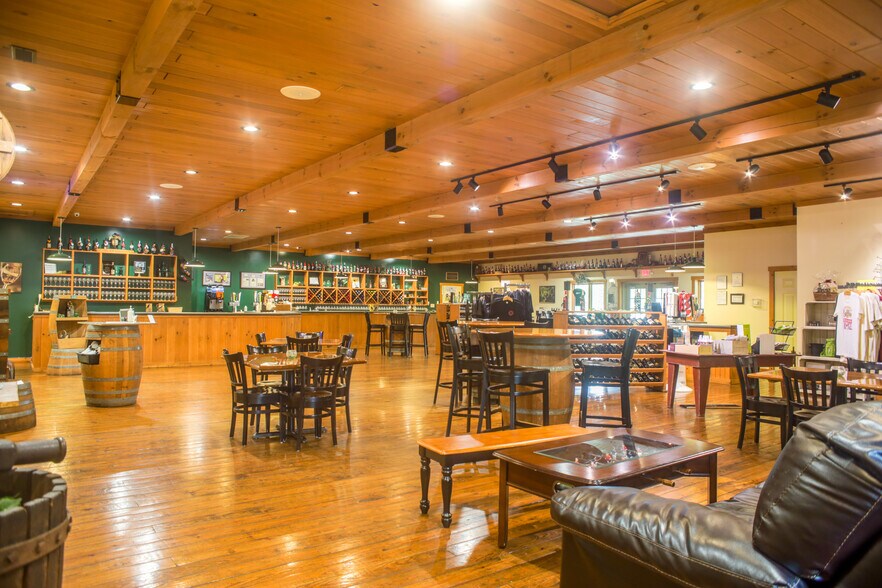 More Photos Of 56183 Co Road 143, West Lafayette Restaurant For Sale