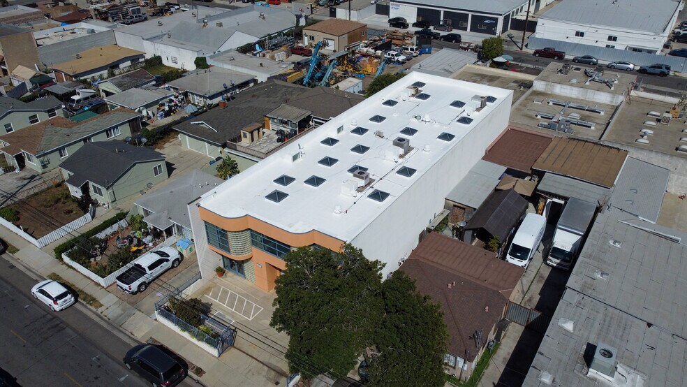 More Photos Of 15200 Mansel Ave, Lawndale Office For Lease