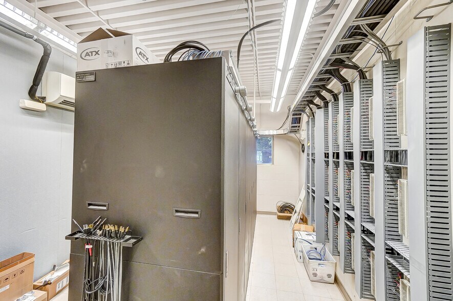 More Photos Of 150 E South College St, Yellow Springs Research And Development For Sale