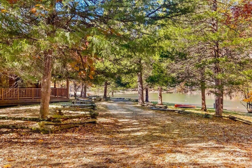 More Photos Of 3134 E Van Buren, Eureka Springs Hotel For Sale