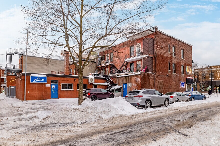 More Photos Of 4596 Rue Sainte-Catherine E E, Montréal Storefront Retail Residential For Sale