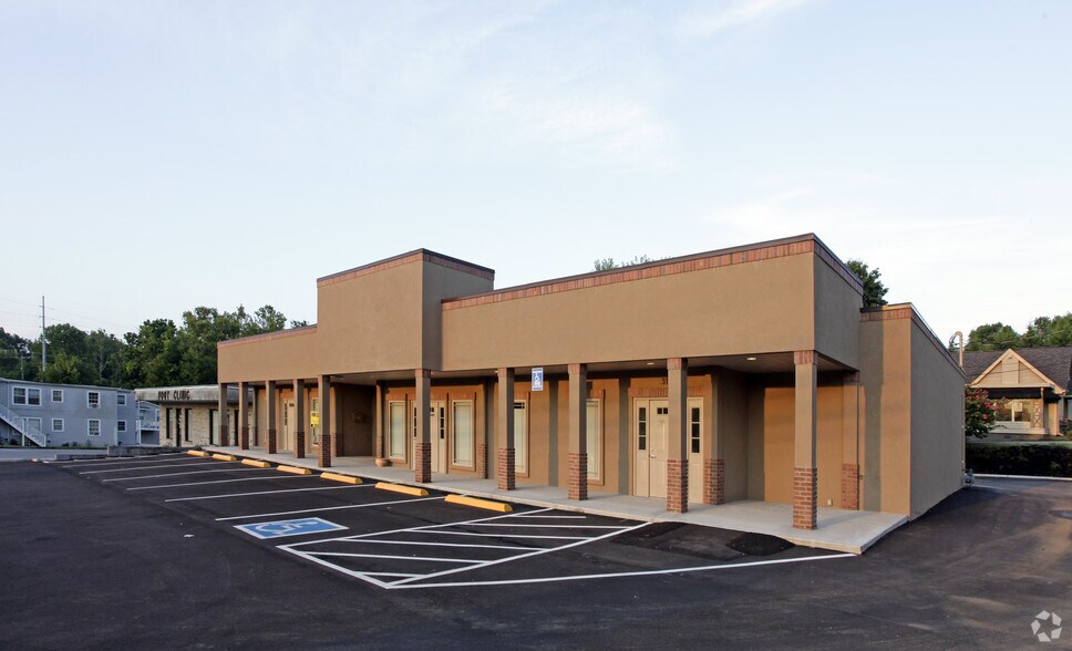 More Photos Of 316 Knox Rd, Knoxville Medical For Lease