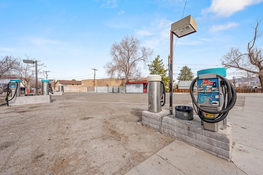 More Photos Of 235 W Moana Ln, Reno Carwash For Sale