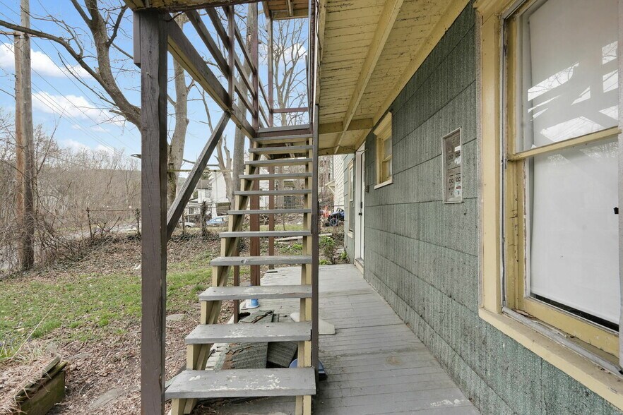 More Photos Of 101 Pennsylvania Ave, Binghamton Apartments For Sale