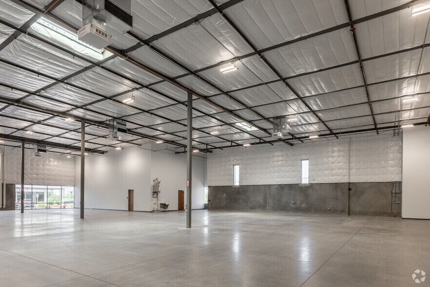 More Photos Of 8051 E Pecos Rd, Mesa Unknown For Lease