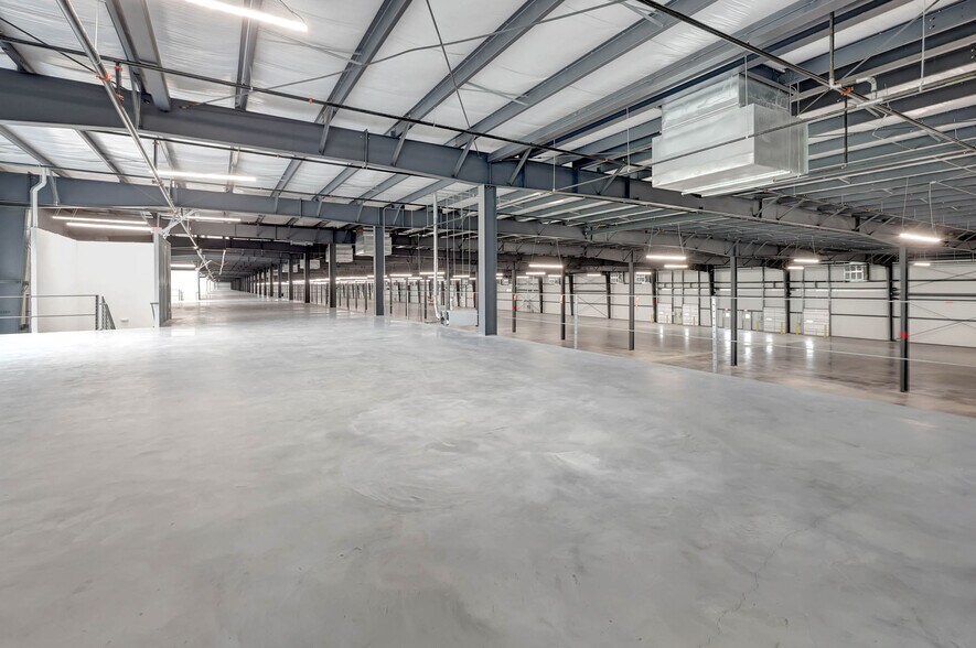 More Photos Of 2685 Riverport Rd, Chattanooga Industrial For Sale