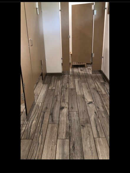 More Photos Of 7632 Centerville Rd, Houghton Trailer Camper Park For Sale