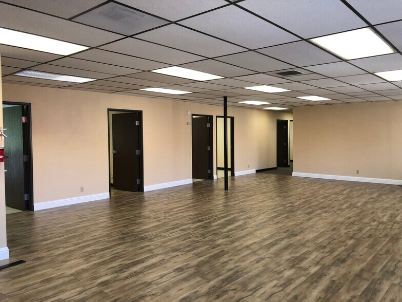 More Photos Of 930 Alhambra Blvd, Sacramento Office For Lease