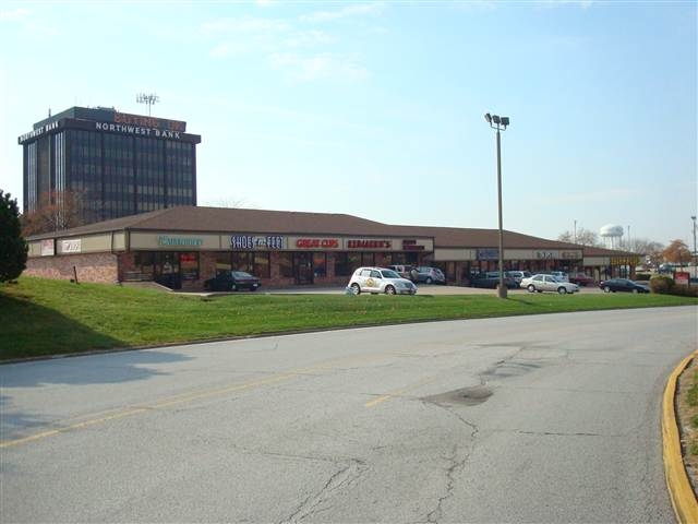 Primary Photo Of 102 E Kimberly Rd, Davenport Storefront Retail Office For Lease