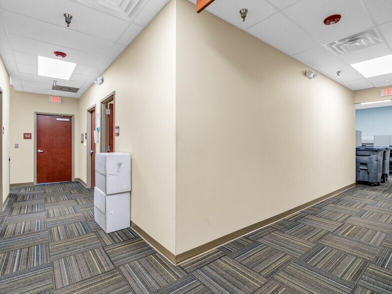More Photos Of 104-168 Fiddlers Run Blvd, Morganton Unknown For Lease