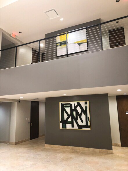 More Photos Of 17440 N Dallas Pky, Dallas Office For Lease