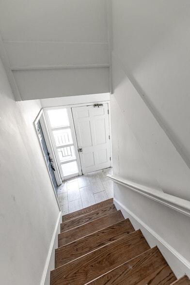 More Photos Of 170 N Hollywood St, Memphis Apartments For Sale