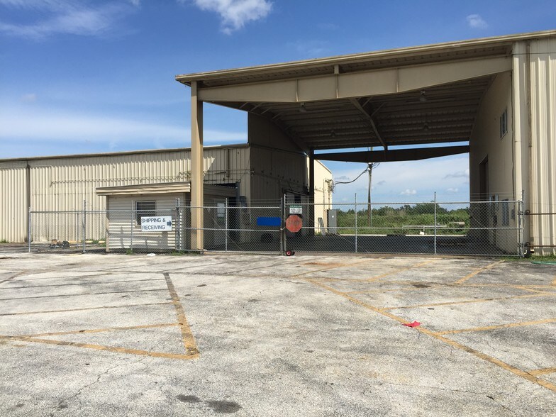 More Photos Of 13514 Glen Harwell Rd, Dover Warehouse For Lease
