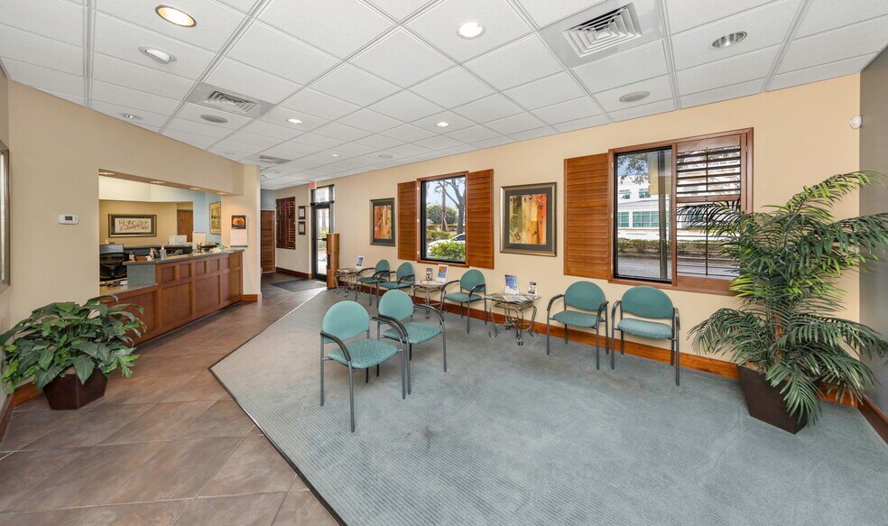 More Photos Of 2346 Drew St, Clearwater Office For Sale