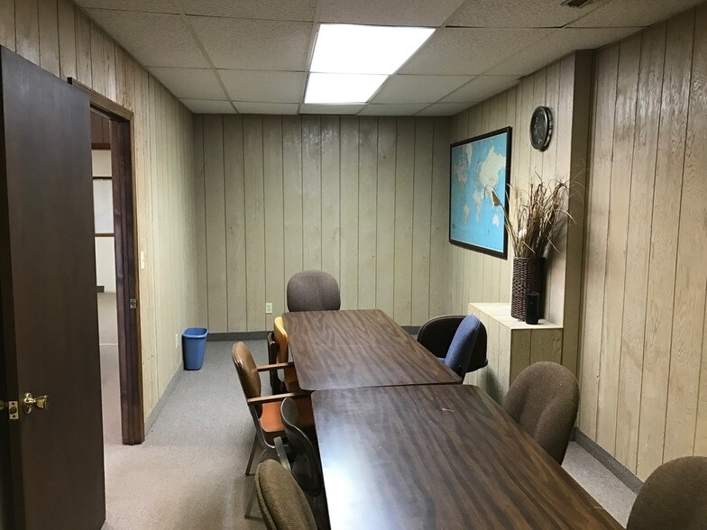 More Photos Of 903 Main St, Trenton Office Residential For Sale