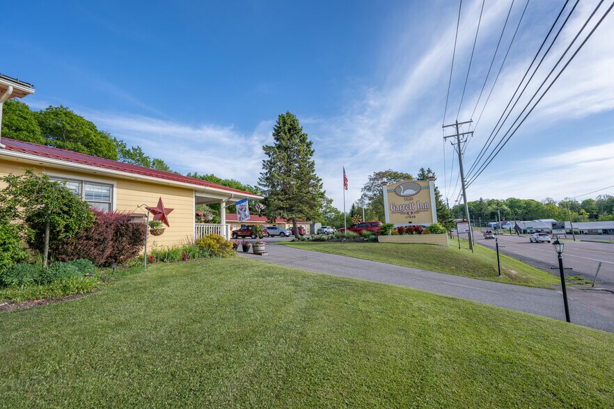 More Photos Of 17848 Garrett Hwy, Oakland Apartments For Sale