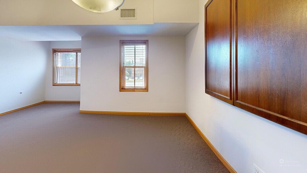 More Photos Of 10130-10134 Colvin Run Rd, Great Falls Medical For Sale