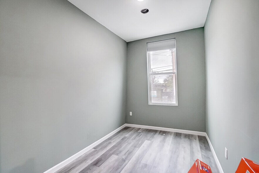 More Photos Of 2124 Saint Michael St, Cincinnati Apartments For Sale