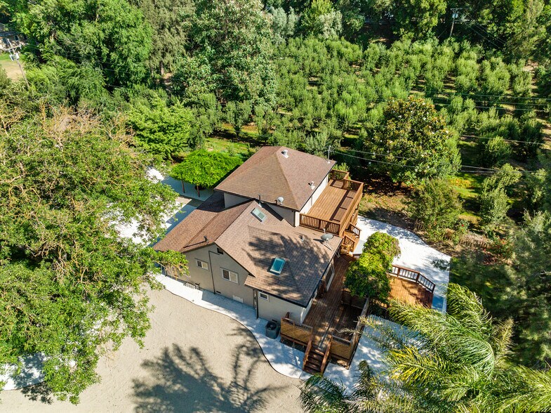 More Photos Of 14268 CA-160, Isleton Apartments For Sale