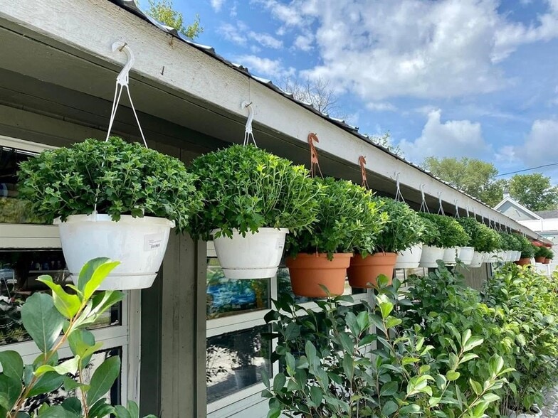 More Photos Of 535 US Route 302, Berlin Storefront For Sale