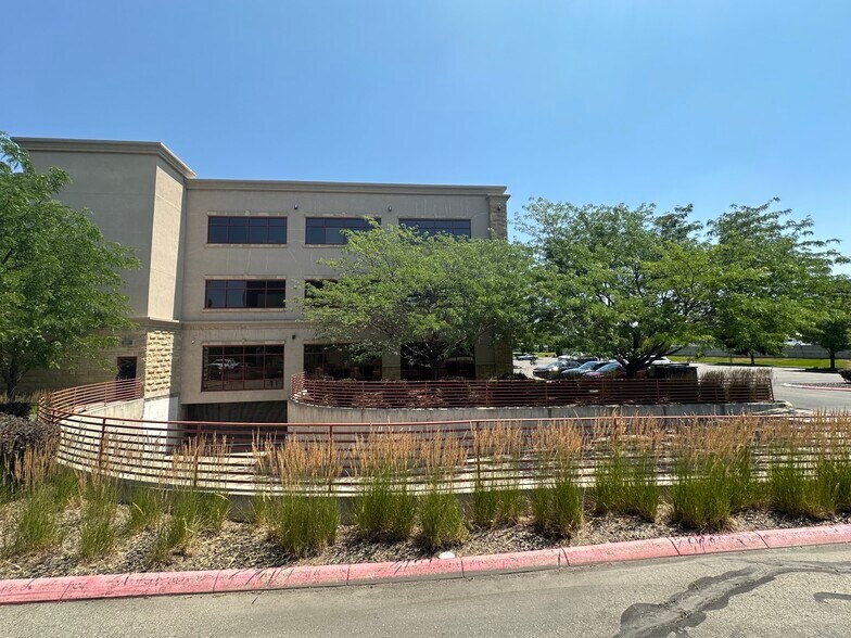 More Photos Of 3501 W Elder St, Boise Medical For Lease