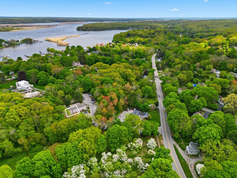 More Photos Of 35 Saybrook Rd, Essex Medical For Sale