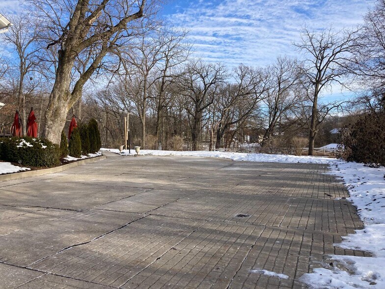 More Photos Of 3158 S State Road 2, Valparaiso Hotel For Sale