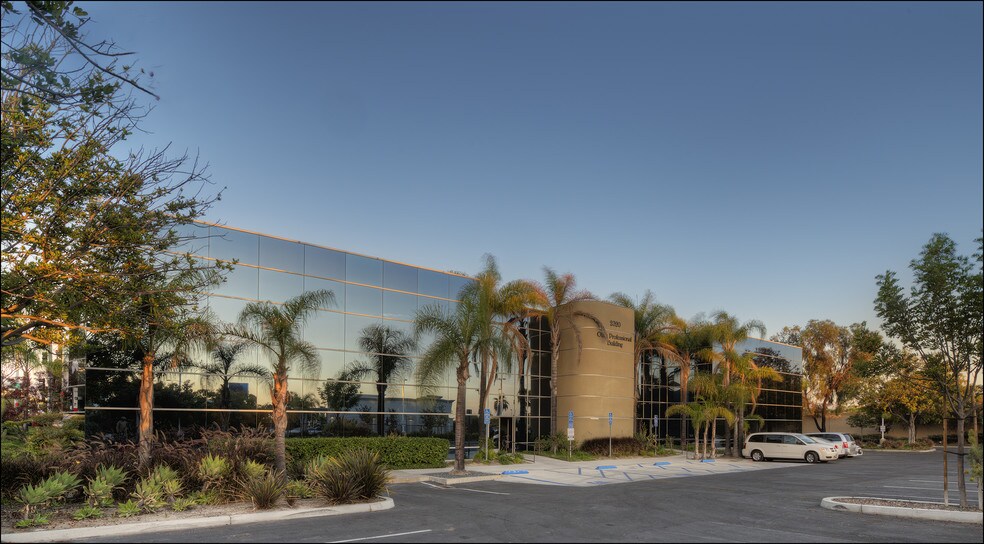 More Photos Of 2320 Paseo de las Americas, San Diego Office For Lease