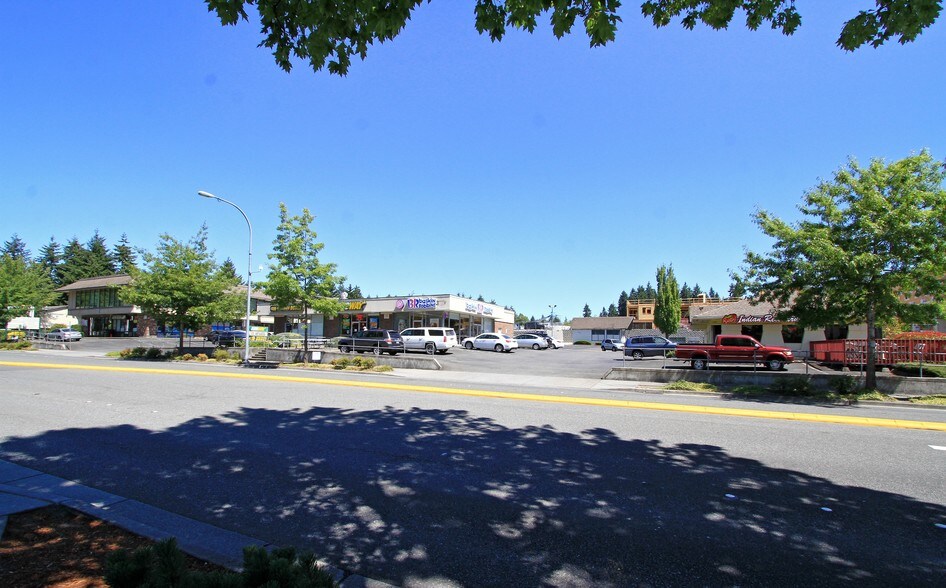 More Photos Of 1420-1422 156th Ave NE, Bellevue Storefront Retail Office For Lease