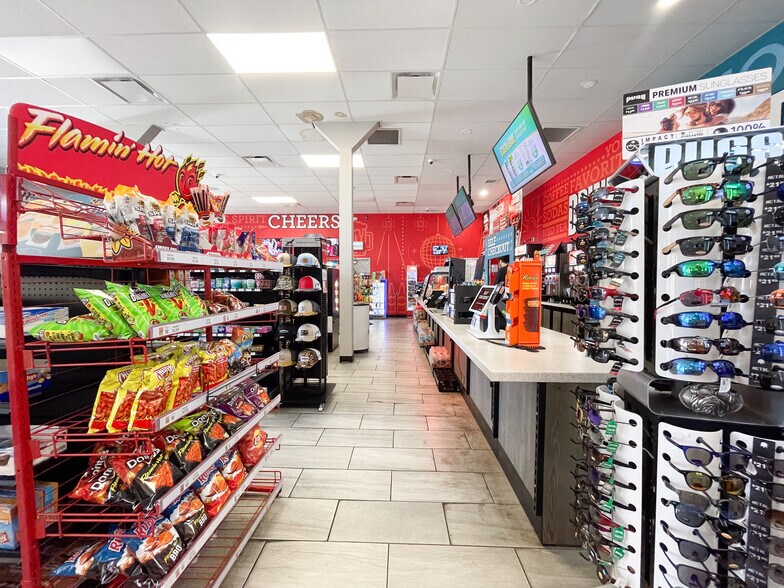 More Photos Of 1111-1113 University Ave, Lubbock Freestanding For Lease