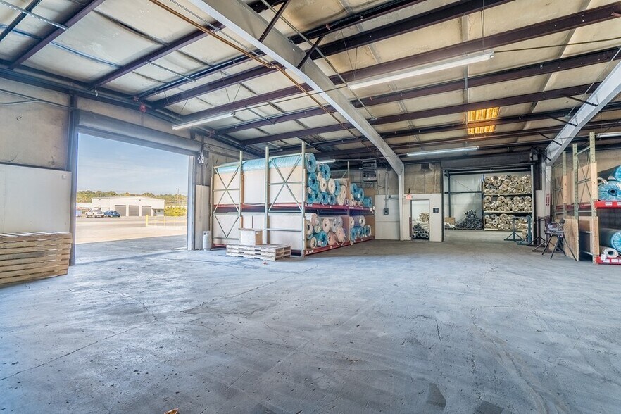 More Photos Of 1803 Abutment Rd, Dalton Warehouse For Sale