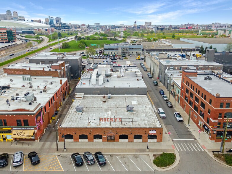 More Photos Of 2489 Russell St, Detroit Storefront For Sale