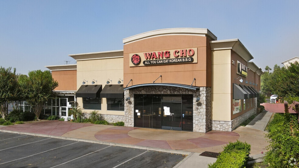 More Photos Of 3833-4093 Grand Ave, Chino Unknown For Lease