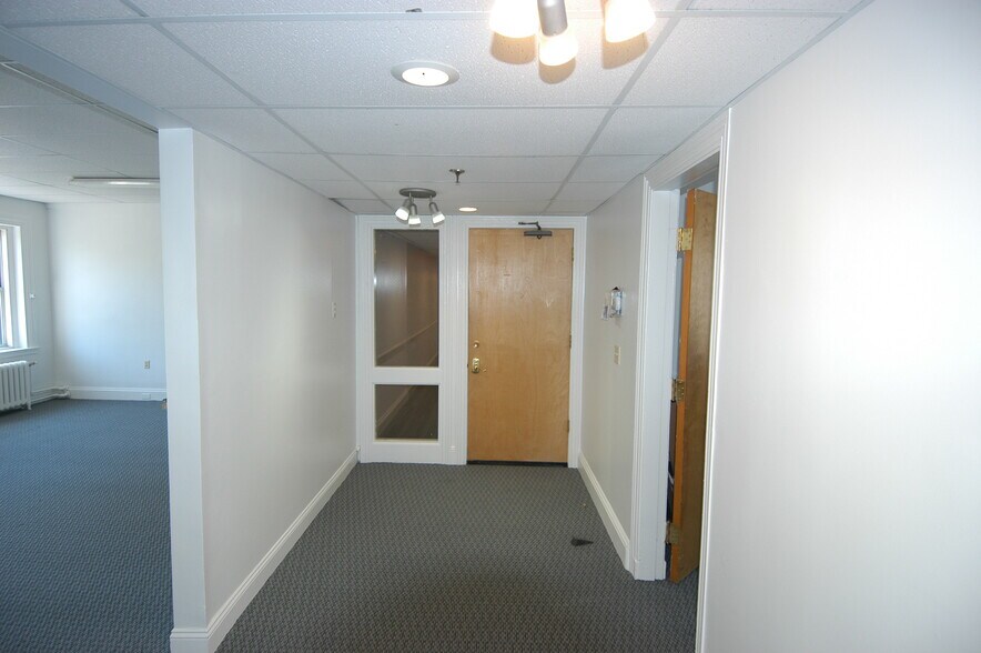 More Photos Of 1430 Massachusetts Ave, Cambridge Office Residential For Lease