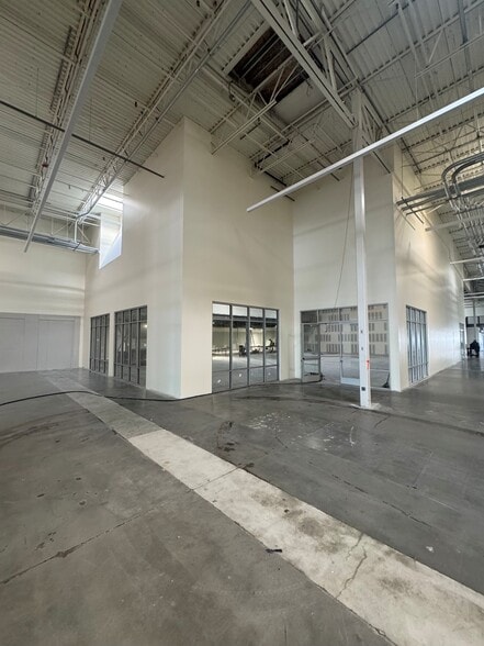 More Photos Of 2450 Oddie Blvd, Sparks Storefront Retail Office For Lease