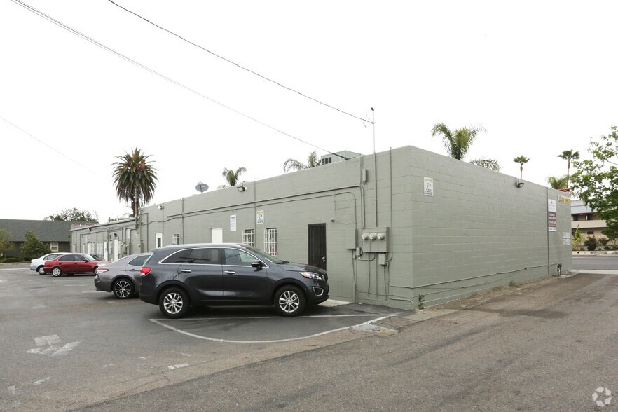 More Photos Of 701-723 S Escondido Blvd, Escondido Storefront For Lease