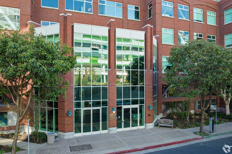 More Photos Of 5885 Hollis St, Emeryville Unknown For Lease